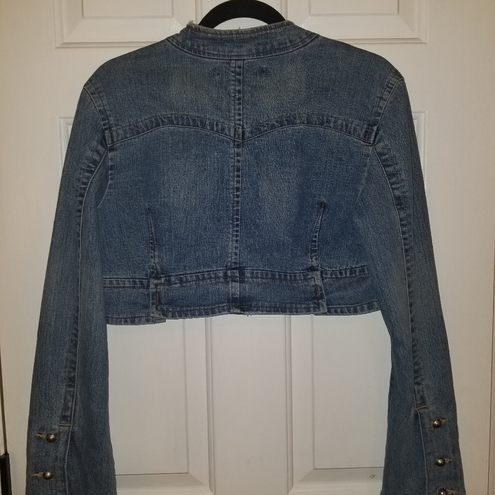 Denim jacket - Picture 2 of 4
